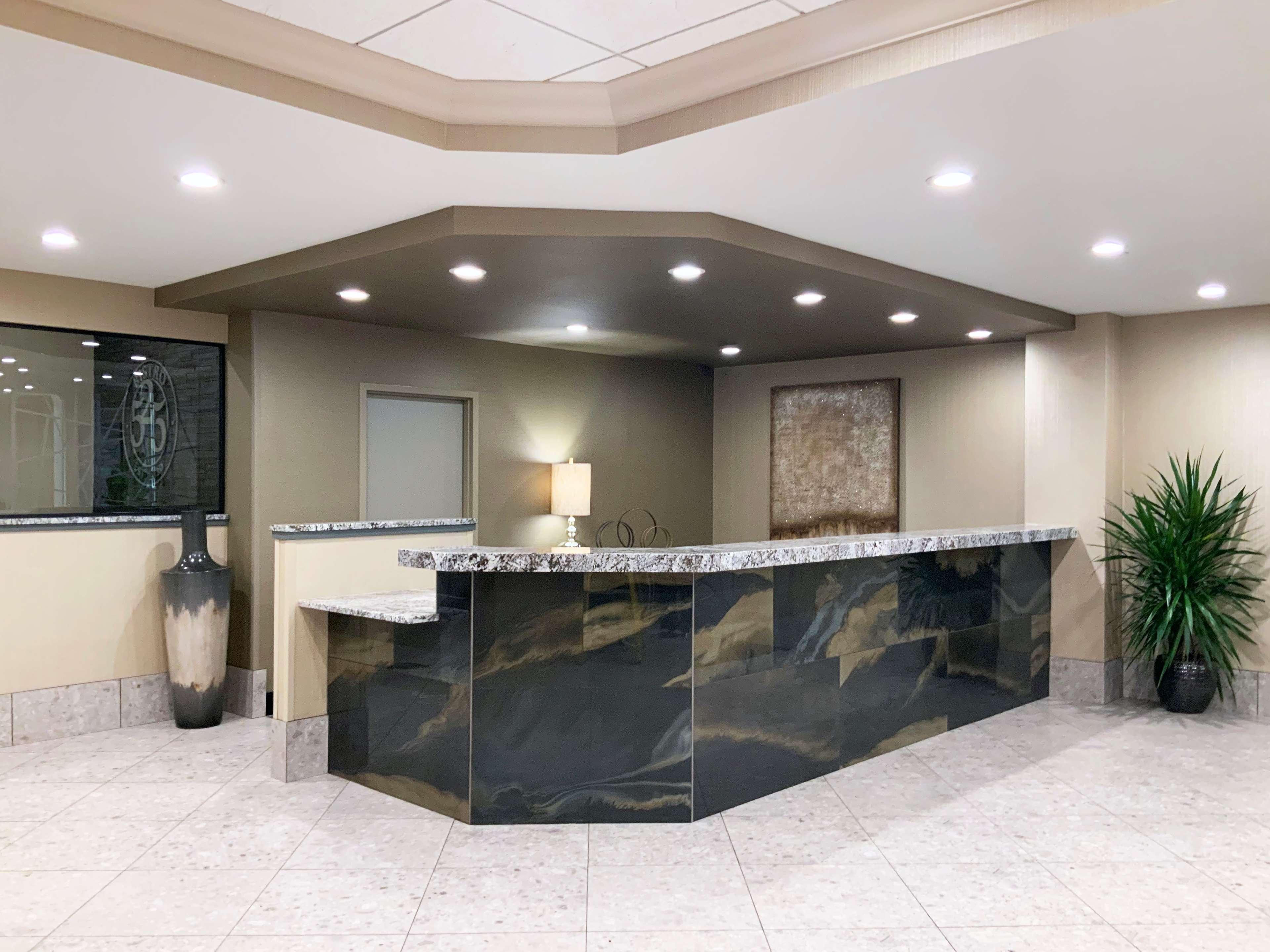Doubletree By Hilton Madison Downtown Hotel Ngoại thất bức ảnh